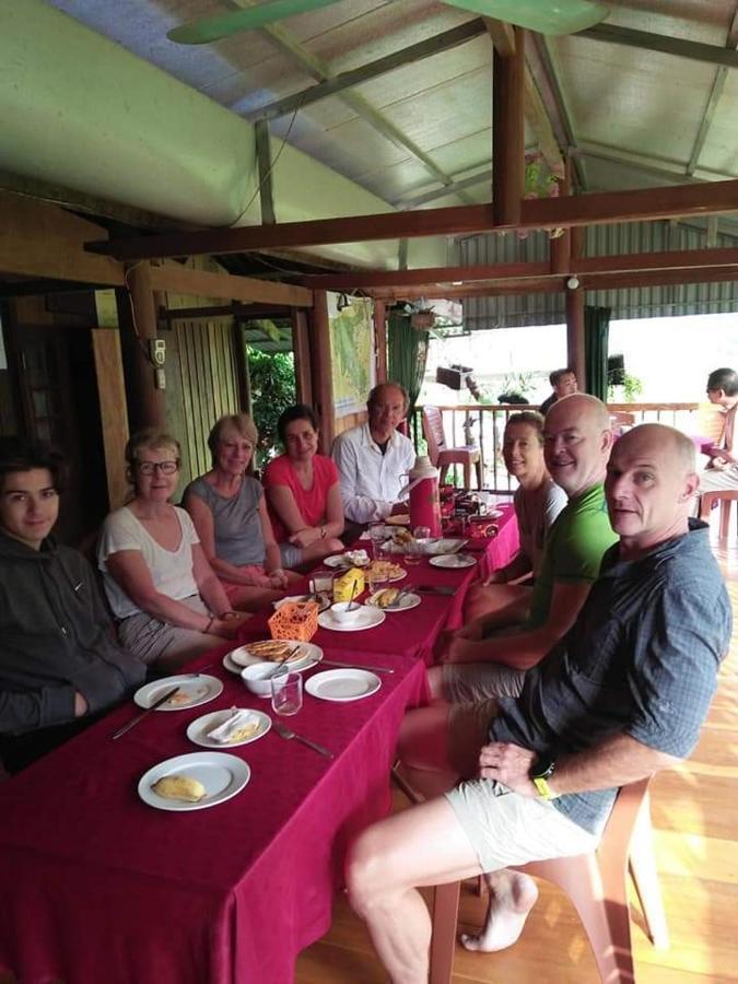 Tran Xuan Homestay Ba Be Village 外观 照片