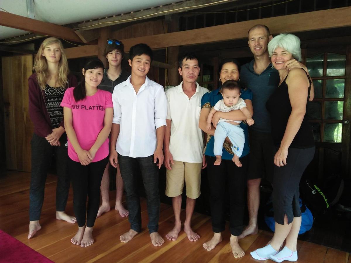 Tran Xuan Homestay Ba Be Village 外观 照片